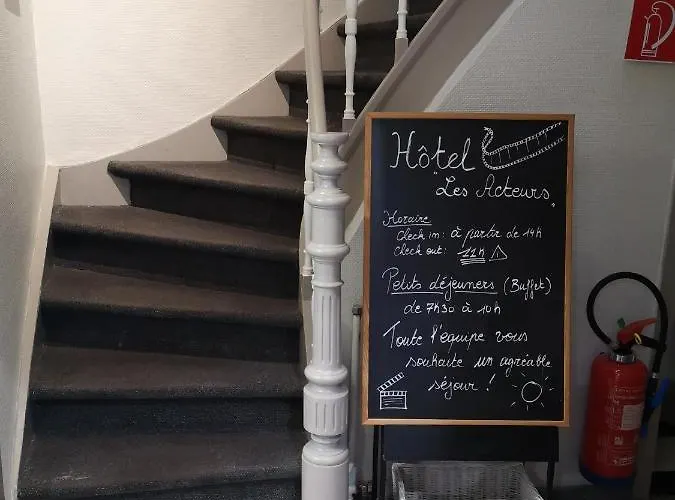 Szálloda Les Acteurs 2*